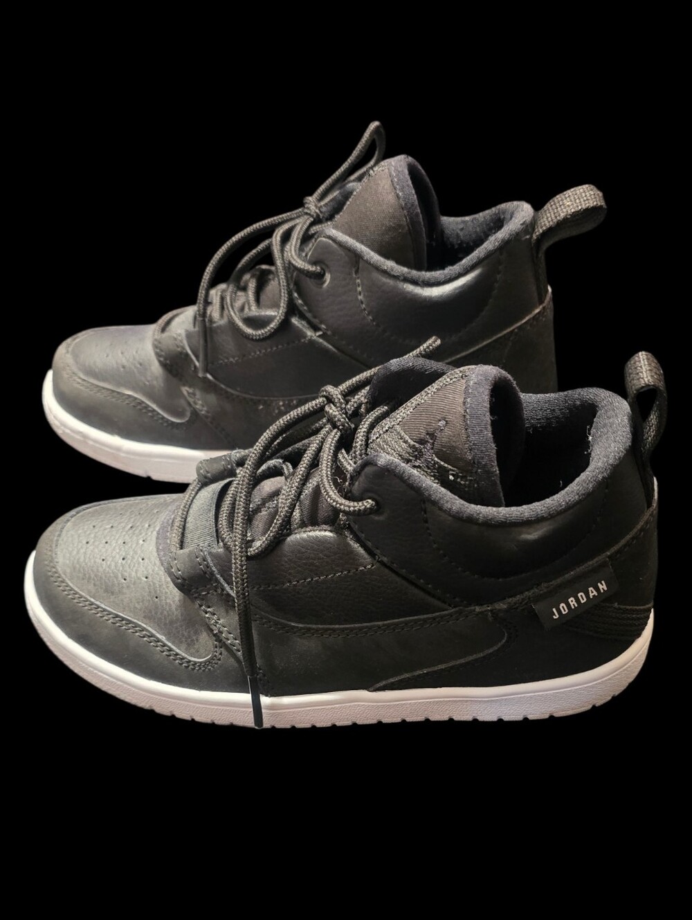 🤾‍♂️ Air Jordan Youth Fadeaway Black Sneakers Size 1Y Style # A01330-011